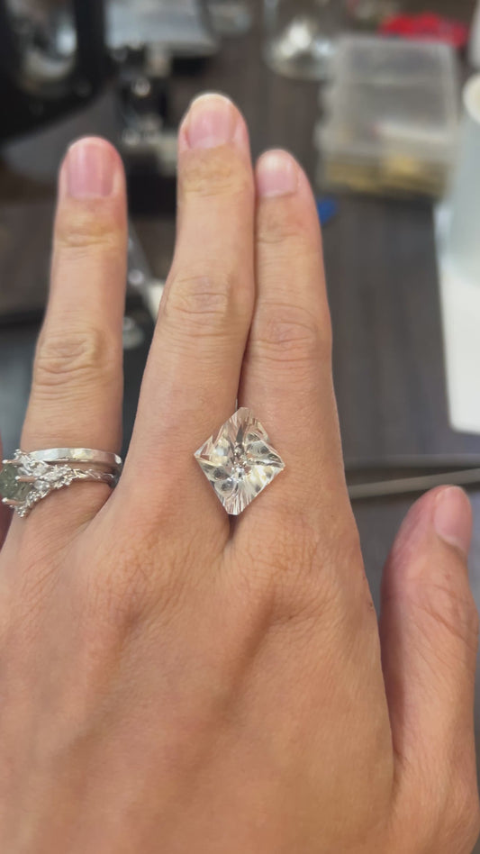8.71 ct White Topaz - Fantasy Concave Cut