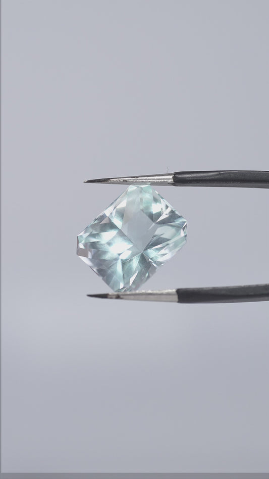 7.17 ct Icy Blue Topaz